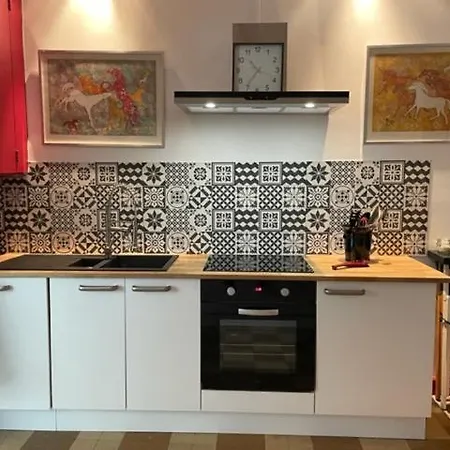 Signature Art Deco فالنسيا