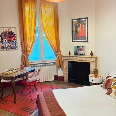 Signature Art Deco فالنسيا